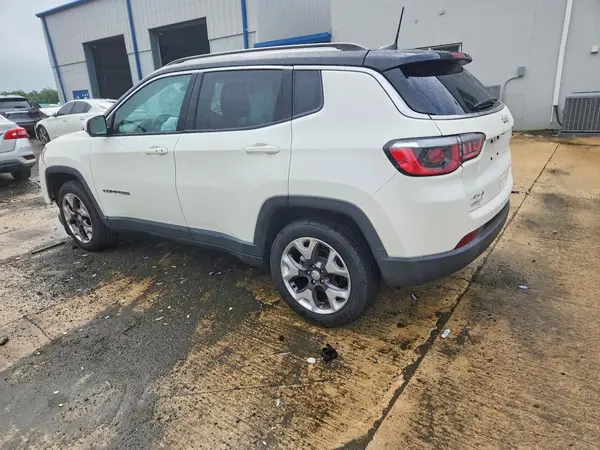 3C4NJDCB3KT842540 2019 JEEP COMPASS - Image 2