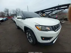 3C4NJDCB3KT842568 2019 JEEP COMPASS