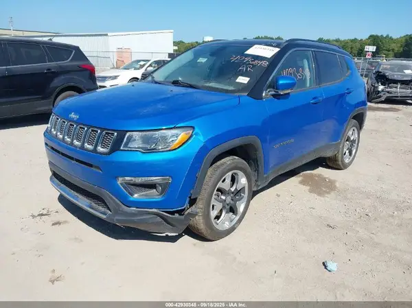 3C4NJDCB3KT842666 2019 JEEP COMPASS - Image 2