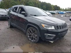 3C4NJDCB3KT843235 2019 JEEP COMPASS