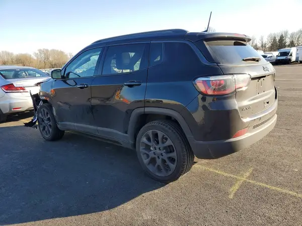 3C4NJDCB3LT104528 2020 JEEP COMPASS - Image 2