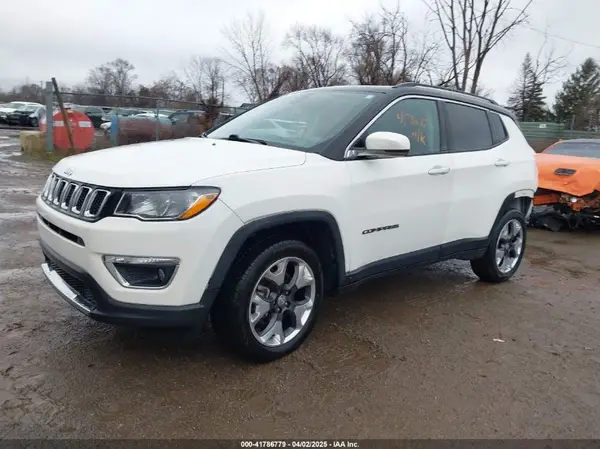 3C4NJDCB3LT120356 2020 JEEP COMPASS - Image 2