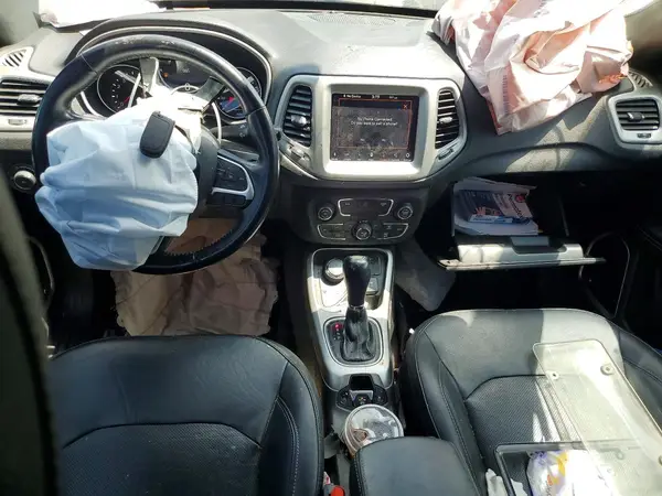 3C4NJDCB3LT135276 2020 JEEP COMPASS - Image 8