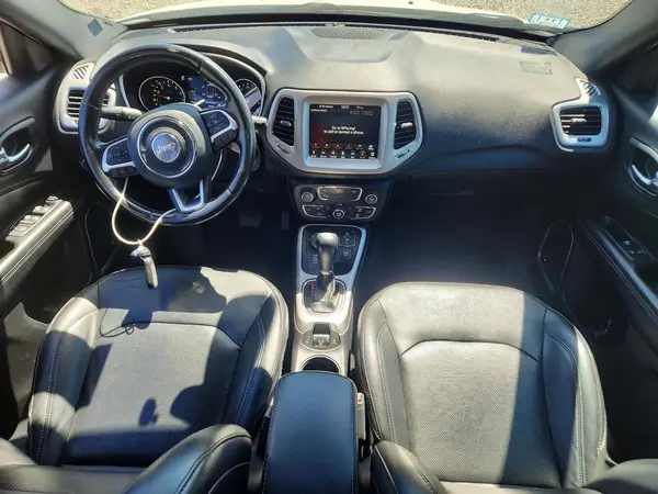 3C4NJDCB3LT137884 2020 JEEP COMPASS - Image 8