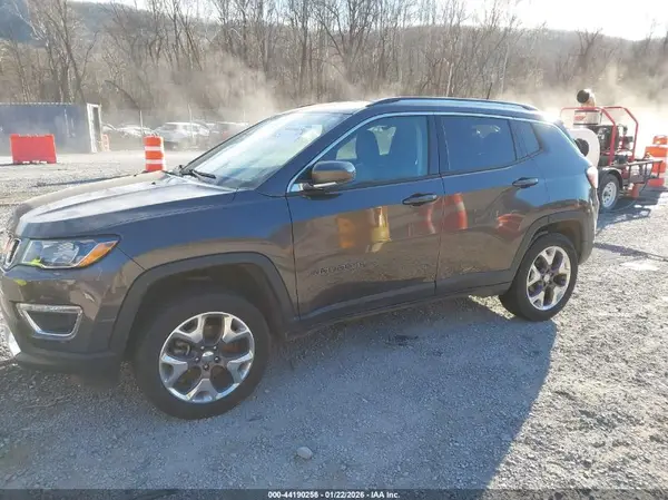 3C4NJDCB3LT153454 2020 JEEP COMPASS - Image 2
