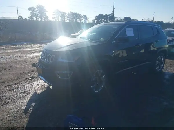 3C4NJDCB3LT244661 2020 JEEP COMPASS - Image 2