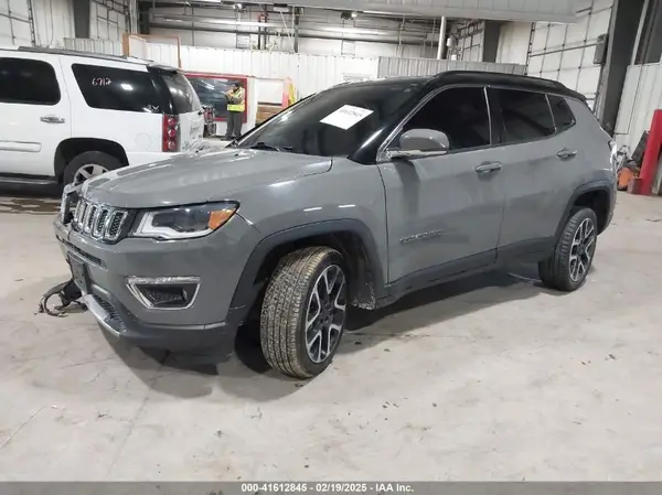3C4NJDCB3MT504378 2021 JEEP COMPASS - Image 2