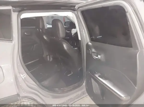 3C4NJDCB3MT504378 2021 JEEP COMPASS - Image 8