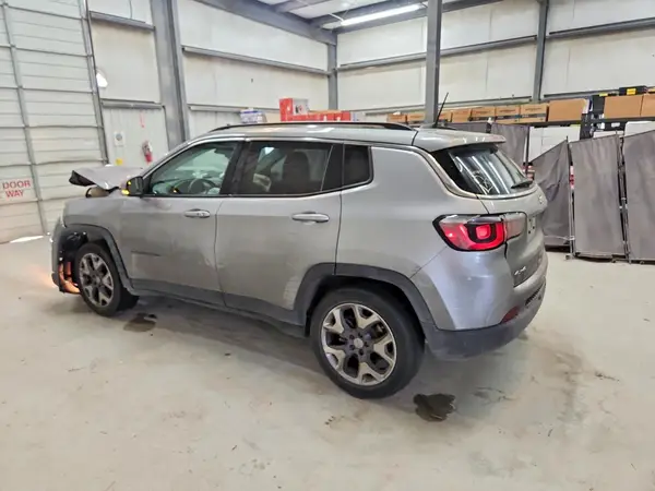 3C4NJDCB3MT520127 2021 JEEP COMPASS - Image 2