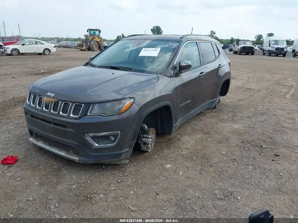 3C4NJDCB3MT529491 2021 JEEP COMPASS - Image 2