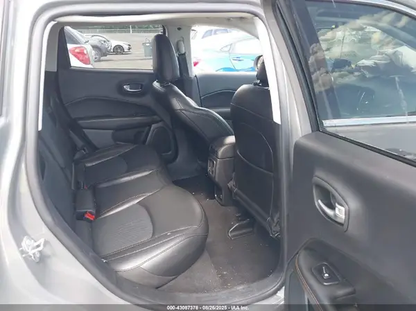 3C4NJDCB3MT553323 2021 JEEP COMPASS - Image 8