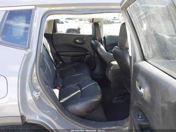 3C4NJDCB3MT574950 2021 JEEP COMPASS - Image 8