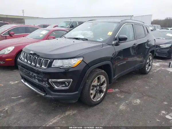 3C4NJDCB3MT576410 2021 JEEP COMPASS - Image 2