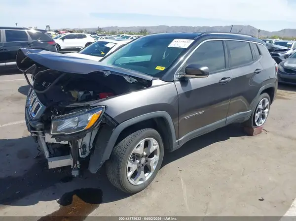 3C4NJDCB3MT583678 2021 JEEP COMPASS - Image 2