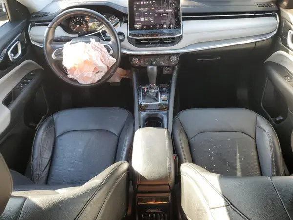 3C4NJDCB3NT105262 2022 JEEP COMPASS - Image 8