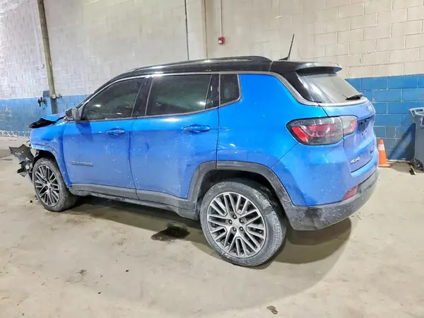 3C4NJDCB3NT111126 2022 JEEP COMPASS - Image 2