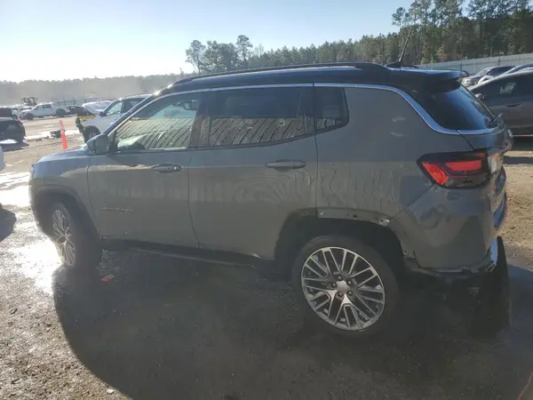 3C4NJDCB3NT113510 2022 JEEP COMPASS - Image 2