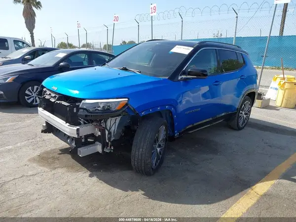 3C4NJDCB3NT114592 2022 JEEP COMPASS - Image 2