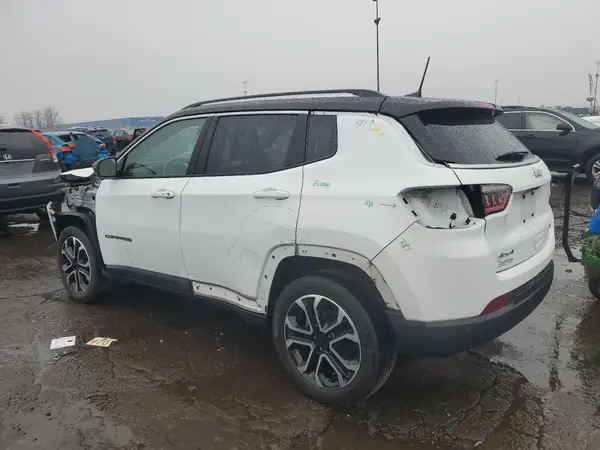 3C4NJDCB3NT134258 2022 JEEP COMPASS - Image 2