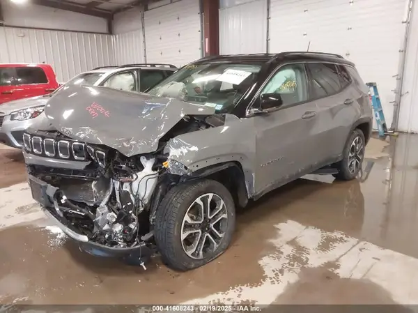3C4NJDCB3NT144370 2022 JEEP COMPASS - Image 2