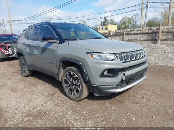3C4NJDCB3NT145518 2022 JEEP COMPASS - Image 1