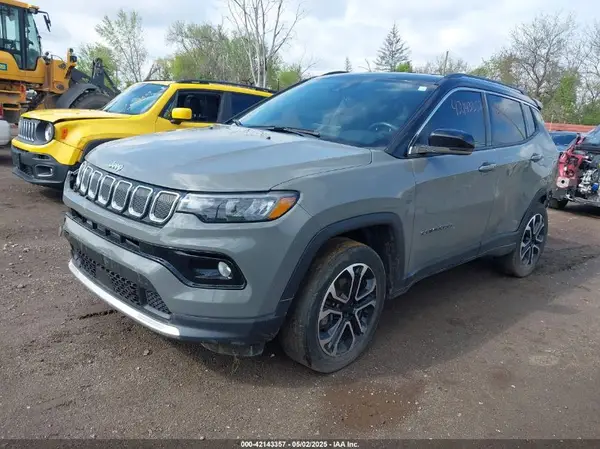 3C4NJDCB3NT145518 2022 JEEP COMPASS - Image 2