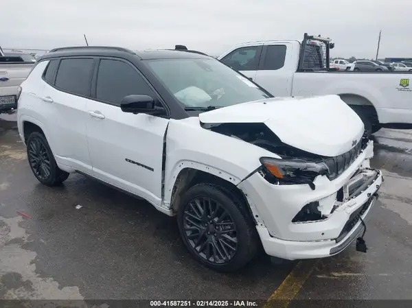 3C4NJDCB3NT148189 2022 JEEP COMPASS - Image 1