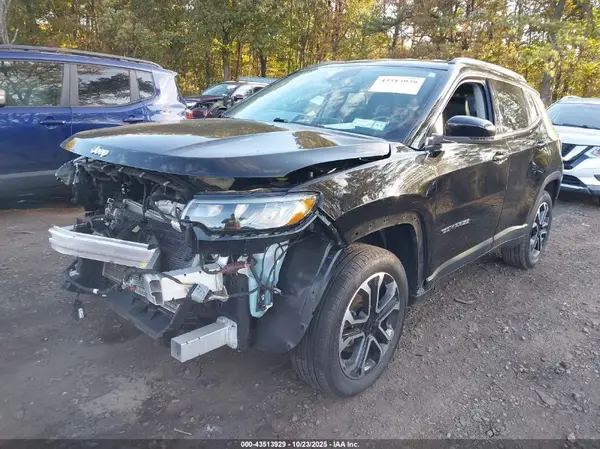 3C4NJDCB3NT150167 2022 JEEP COMPASS - Image 2