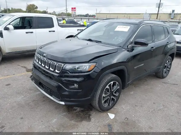 3C4NJDCB3NT159533 2022 JEEP COMPASS - Image 2