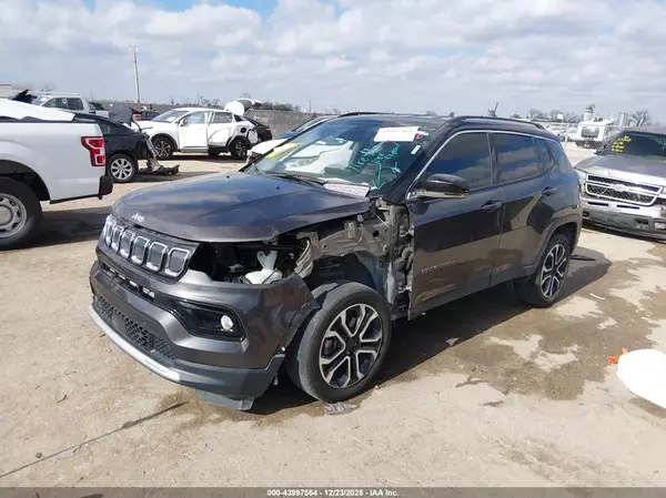 3C4NJDCB3NT161024 2022 JEEP COMPASS - Image 2