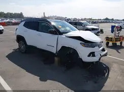 3C4NJDCB3NT197263 2022 JEEP COMPASS