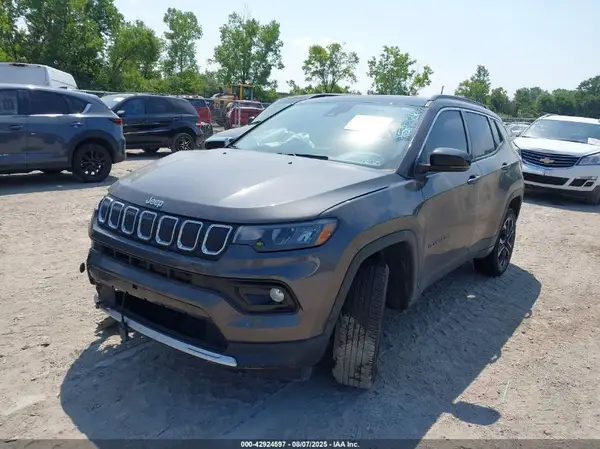 3C4NJDCB3NT201019 2022 JEEP COMPASS - Image 2