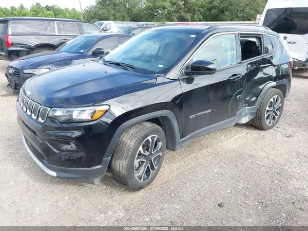3C4NJDCB3NT227698 2022 JEEP COMPASS - Image 2