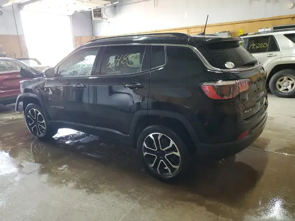 3C4NJDCB3NT233422 2022 JEEP COMPASS - Image 2