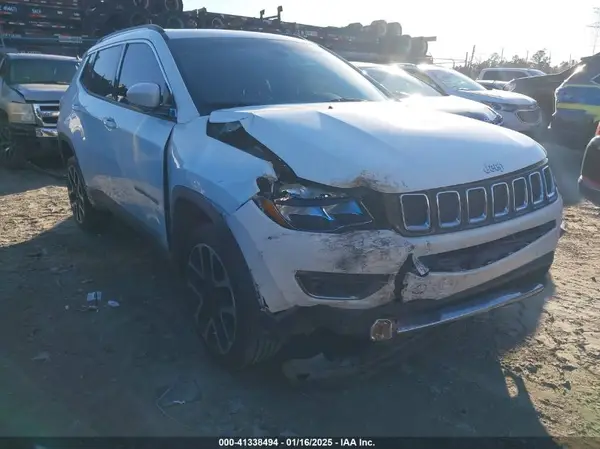 3C4NJDCB4HT631839 2017 JEEP COMPASS - Image 1