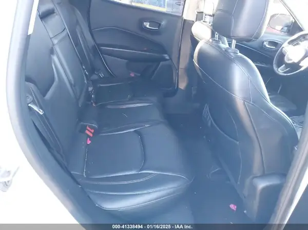 3C4NJDCB4HT631839 2017 JEEP COMPASS - Image 8