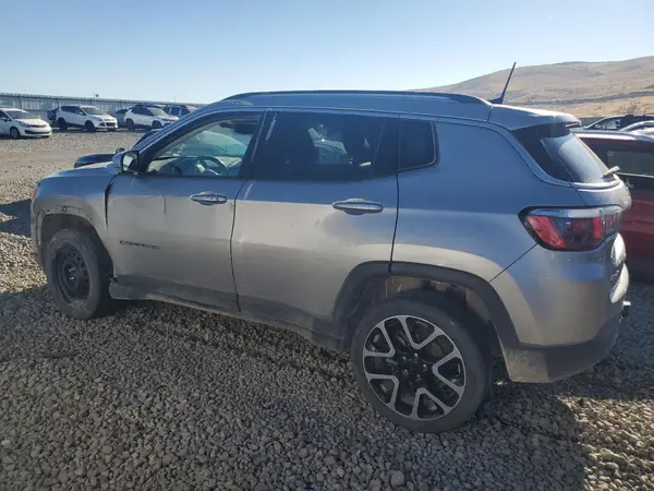 3C4NJDCB4HT631940 2017 JEEP COMPASS - Image 2