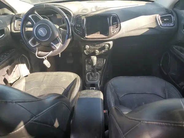 3C4NJDCB4HT631940 2017 JEEP COMPASS - Image 8