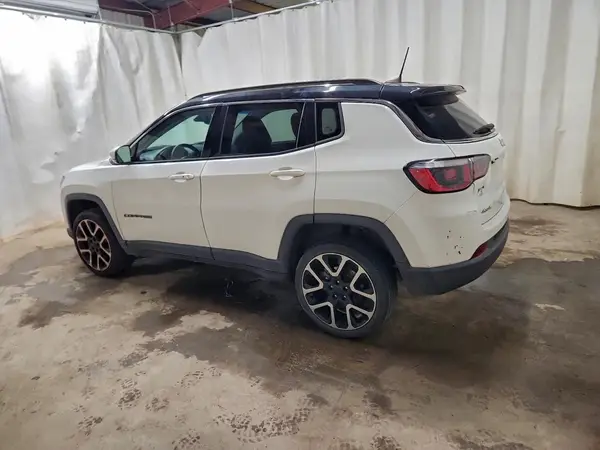 3C4NJDCB4HT635227 2017 JEEP COMPASS - Image 2