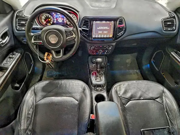 3C4NJDCB4HT635227 2017 JEEP COMPASS - Image 8