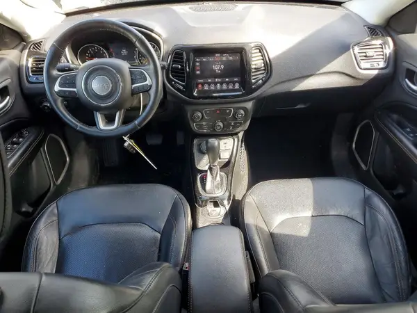 3C4NJDCB4HT687926 2017 JEEP COMPASS - Image 8