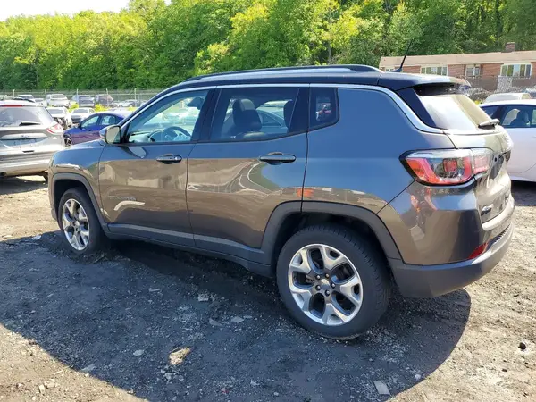 3C4NJDCB4JT113137 2018 JEEP COMPASS - Image 2