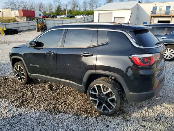 3C4NJDCB4JT114353 2018 JEEP COMPASS - Image 2