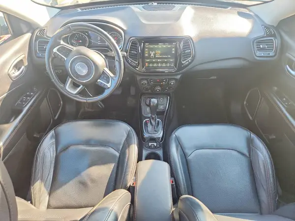 3C4NJDCB4JT117768 2018 JEEP COMPASS - Image 8