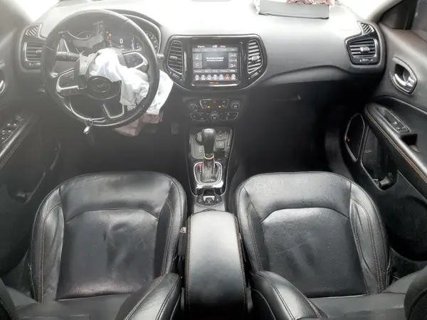 3C4NJDCB4JT128687 2018 JEEP COMPASS - Image 8