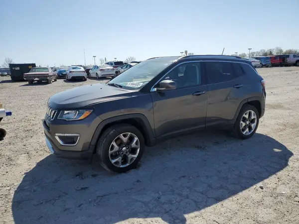 3C4NJDCB4JT135557 2018 JEEP COMPASS - Image 1