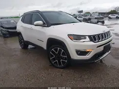3C4NJDCB4JT136482 2018 JEEP COMPASS
