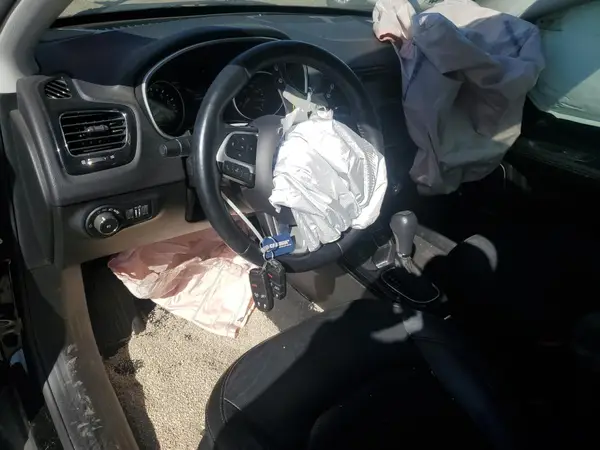 3C4NJDCB4JT144324 2018 JEEP COMPASS - Image 8