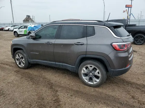 3C4NJDCB4JT153461 2018 JEEP COMPASS - Image 2