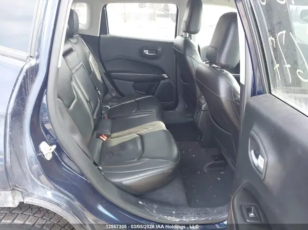 3C4NJDCB4JT155677 2018 JEEP COMPASS - Image 8